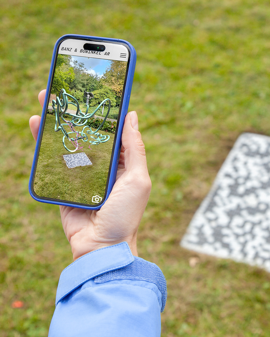 Bodypaint AR 02, Virtual Sculpture, Interactive & Generative Augmented Reality Experience with Sound, Marble Marker, 70 x 70 cm, Kunstmuseum Solingen, 2025